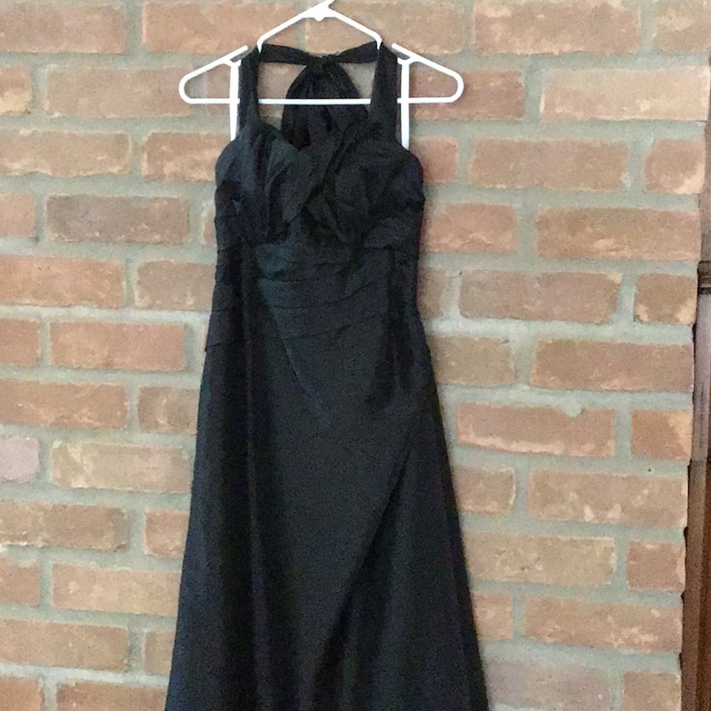 Halter type formal, black